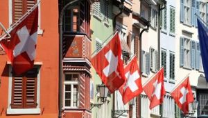 Swiss flags courtesy: Swiss News, The Local http://www.thelocal.ch/page/view/50